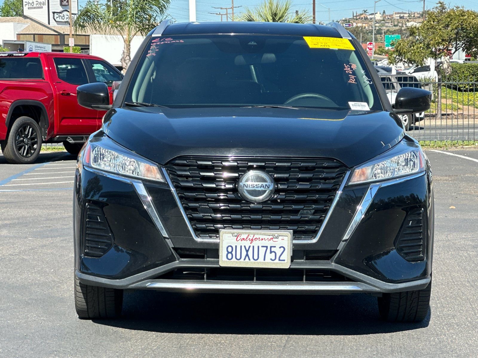 Used 2021 Nissan Kicks SV image 7