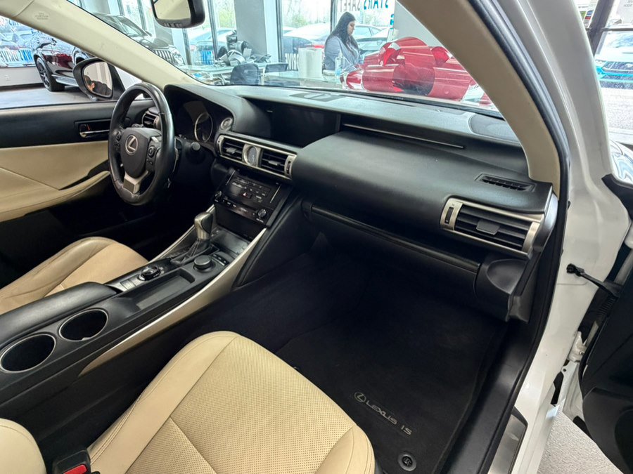 Used 2014 Lexus IS 250 w/ Premium Package RWD image 28