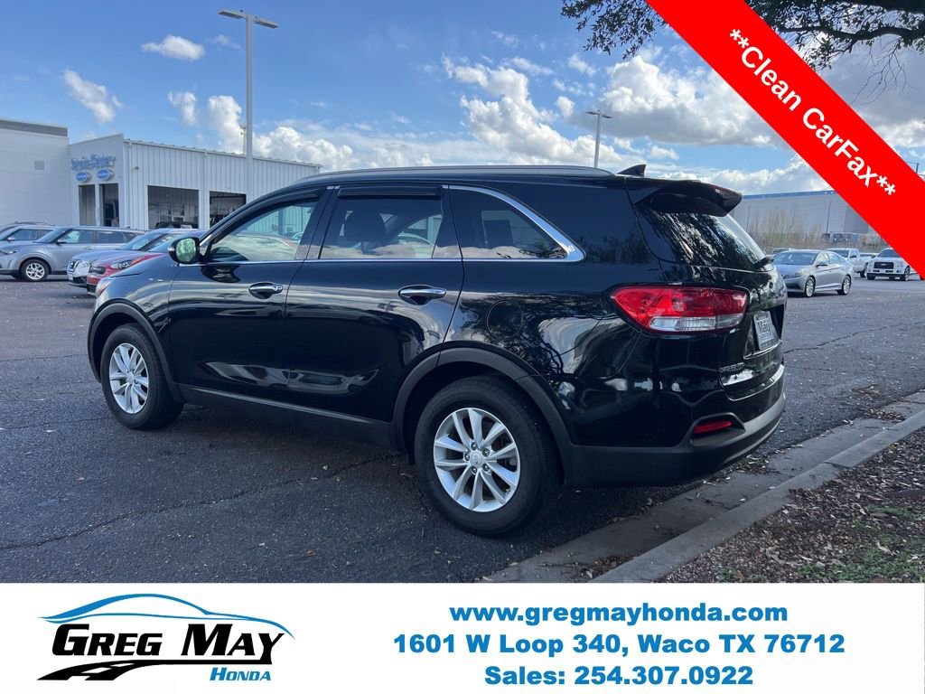 Used 2018 Kia Sorento LX image 5