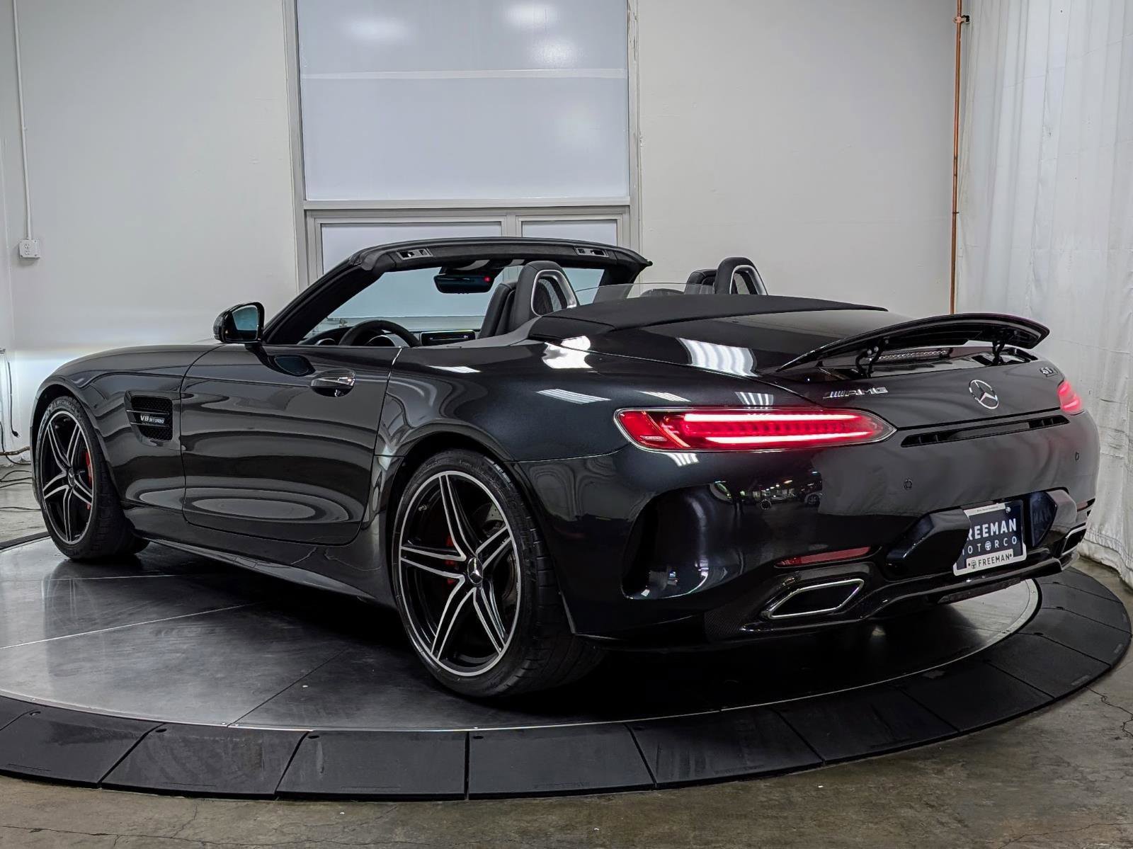 Used 2018 Mercedes-Benz AMG GT C image 7