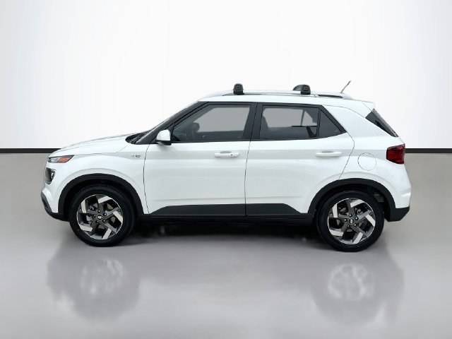 New 2026 Hyundai Venue SEL FWD image 4