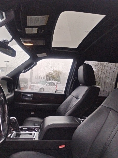 Used 2016 Lincoln Navigator L Reserve image 9