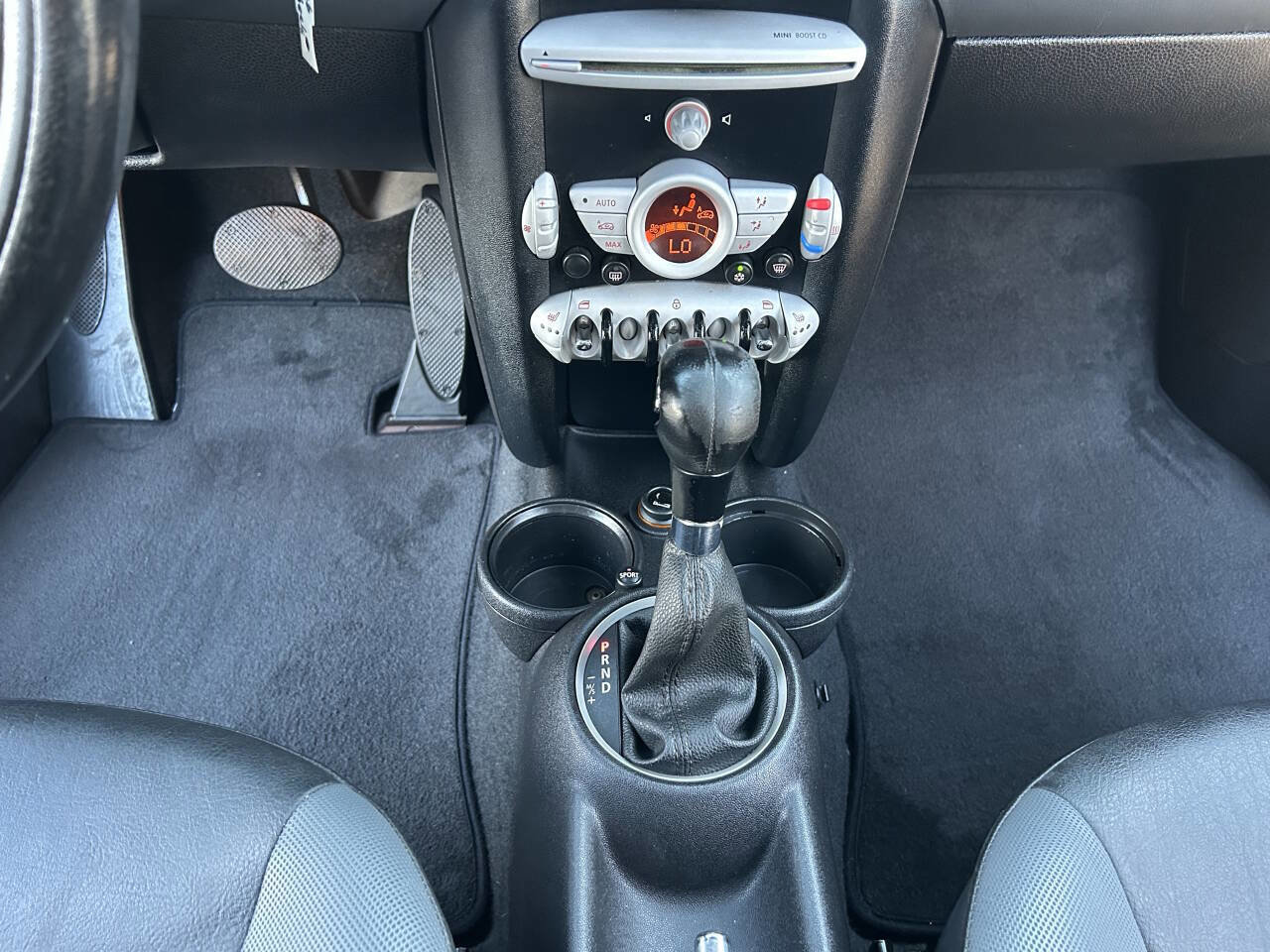 Used 2009 MINI Cooper Clubman Hardtop image 39