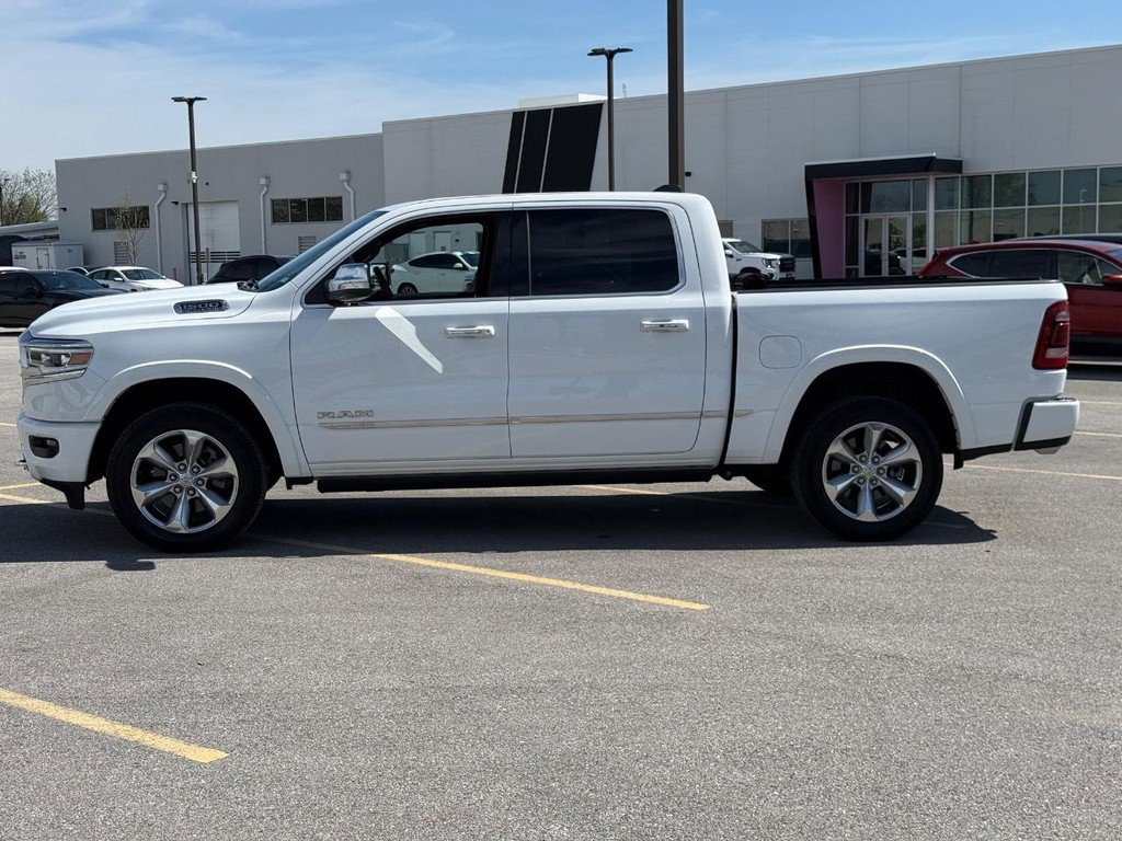 Used 2022 RAM 1500 Limited w/ Body Color Bumper Group AWD/4WD video 2