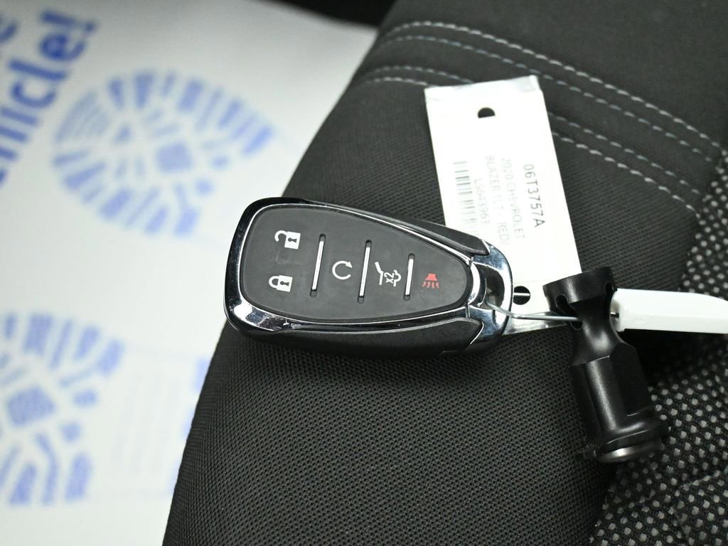 Used 2020 Chevrolet Blazer LT image 28