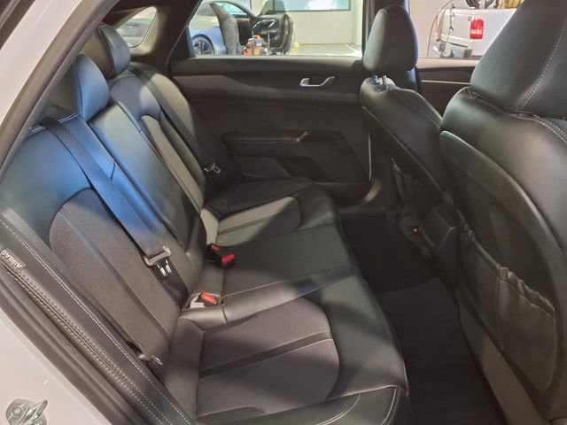 Used 2023 Kia K5 GT-Line image 27