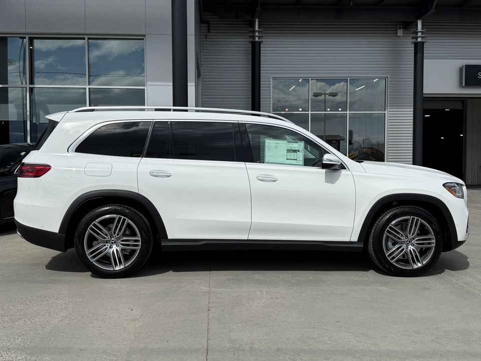 Used 2025 Mercedes-Benz GLS 450 4MATIC image 51