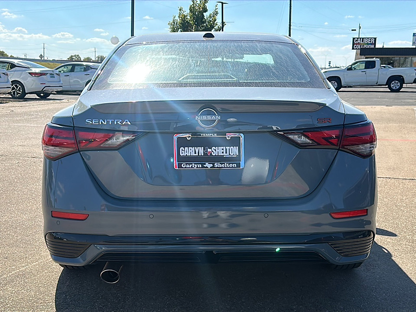 New 2025 Nissan Sentra SR w/ SR Premium Package image 7