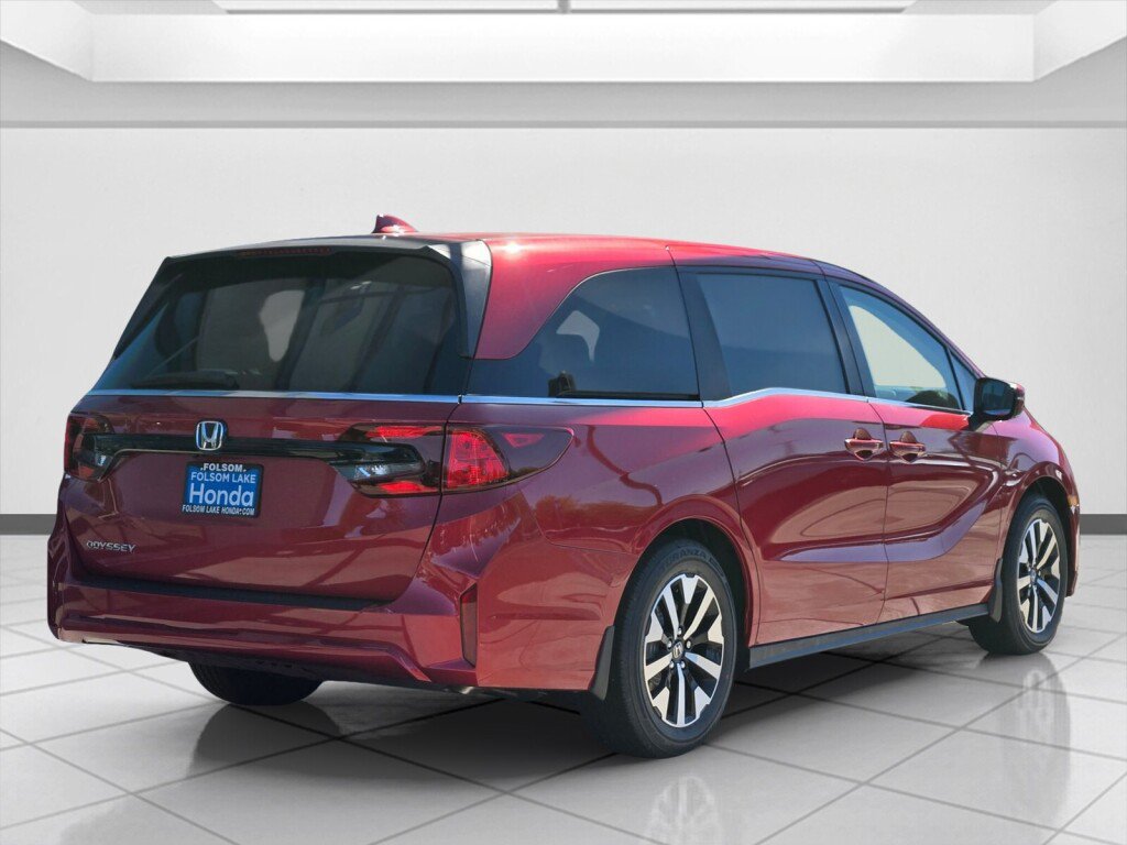 New 2027 Honda Odyssey EX-L image 4