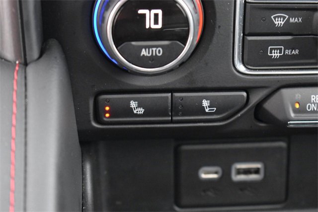 Certified 2022 Chevrolet Suburban RST w/ Sport Performance Package image 36