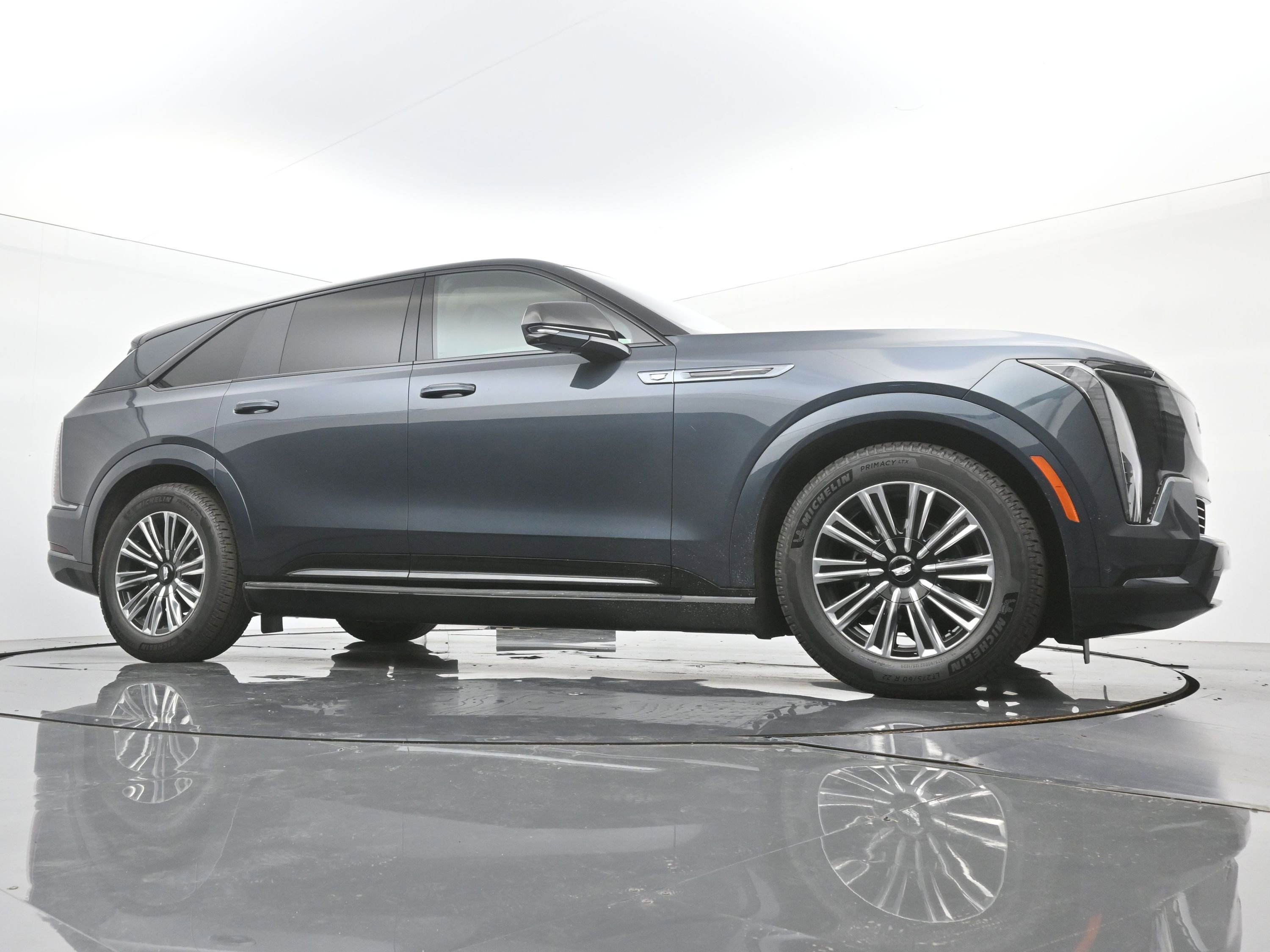 New 2026 Cadillac Escalade IQ Sport 1 w/ LPO, Floor Liner Package image 21