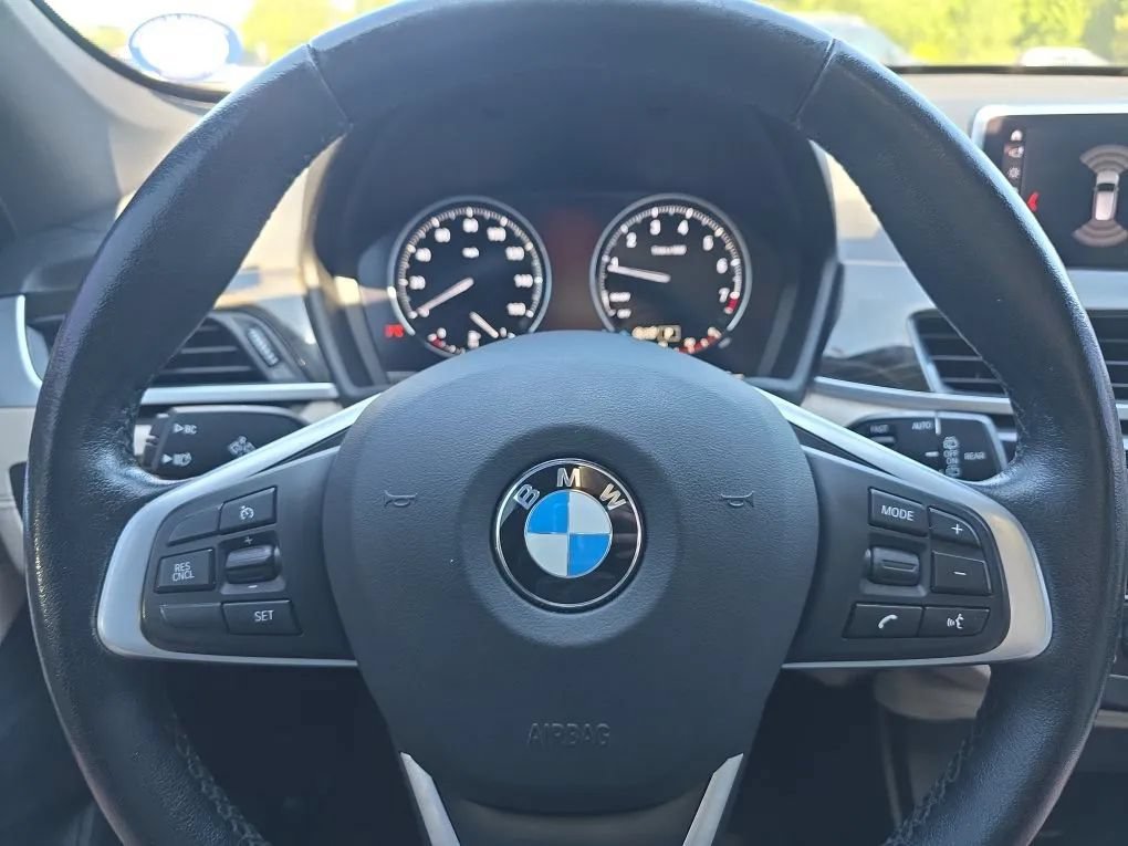 Used 2021 BMW X1 xDrive28i w/ Premium Package AWD/4WD image 19