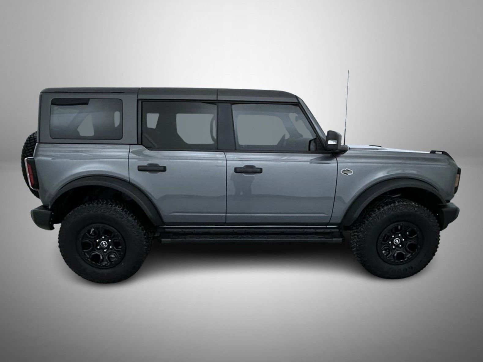 Used 2022 Ford Bronco Wildtrak image 4