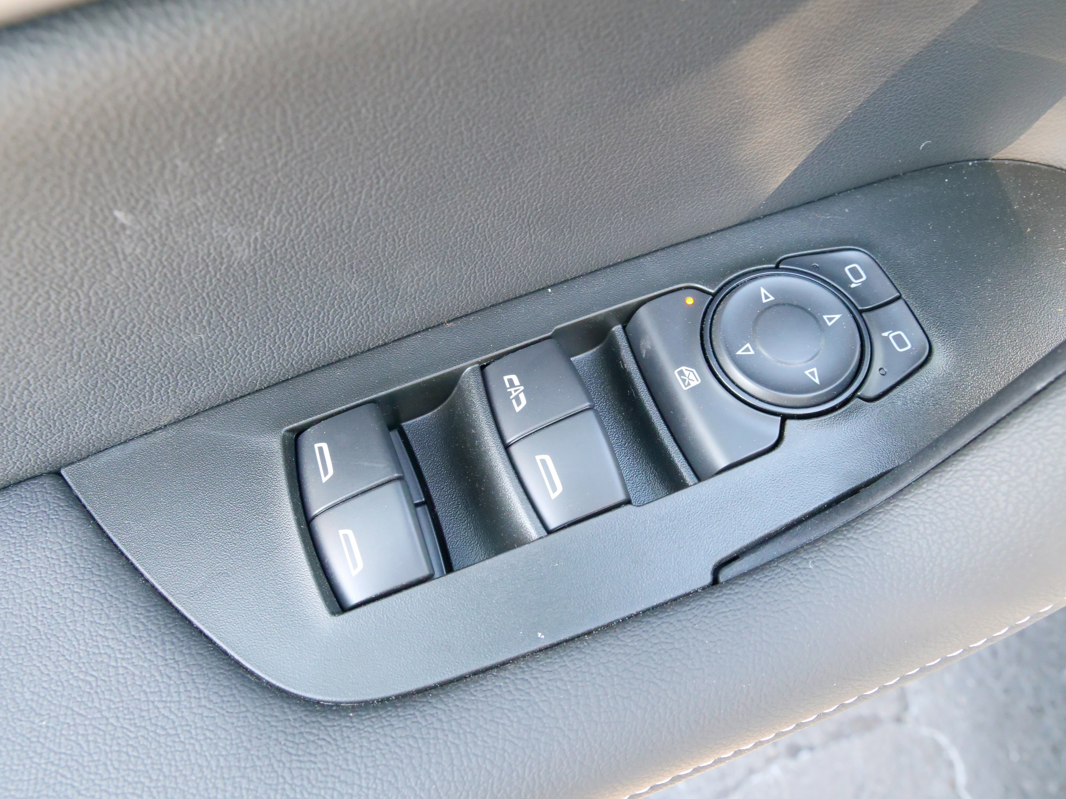 New 2025 Chevrolet Blazer LT image 18