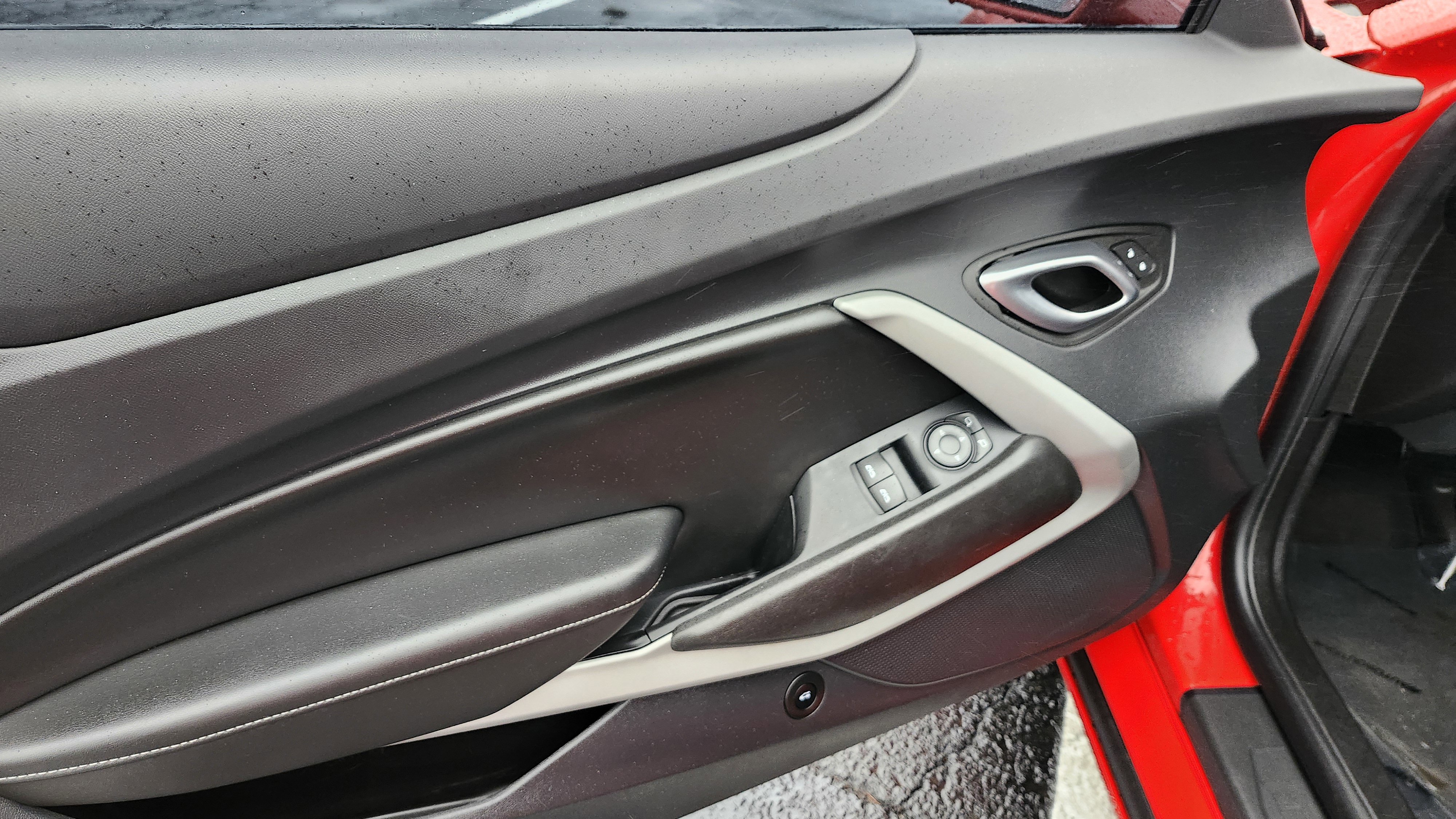 Used 2022 Chevrolet Camaro LT image 17