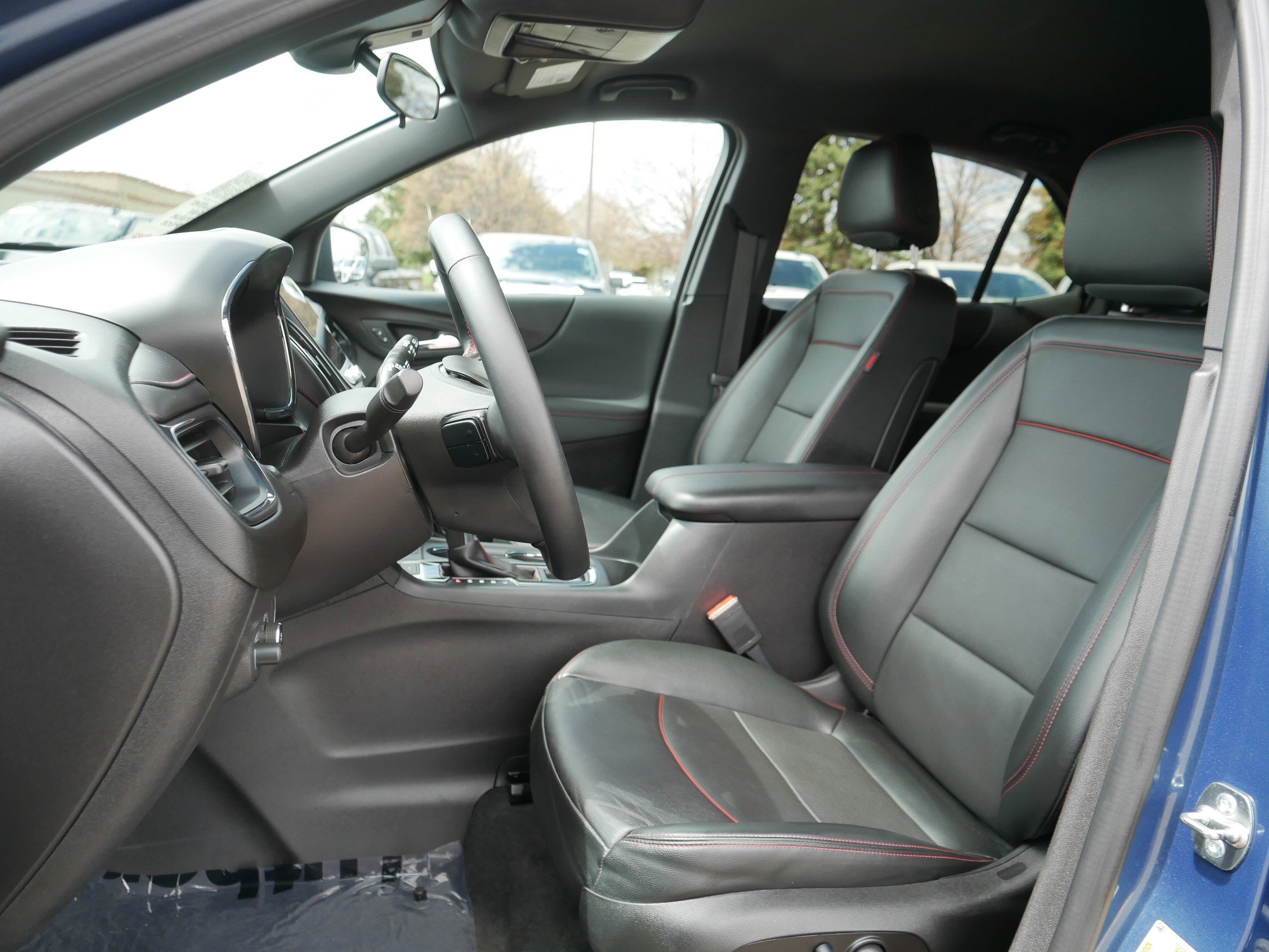 Used 2024 Chevrolet Equinox RS w/ RS Leather Package AWD/4WD image 34