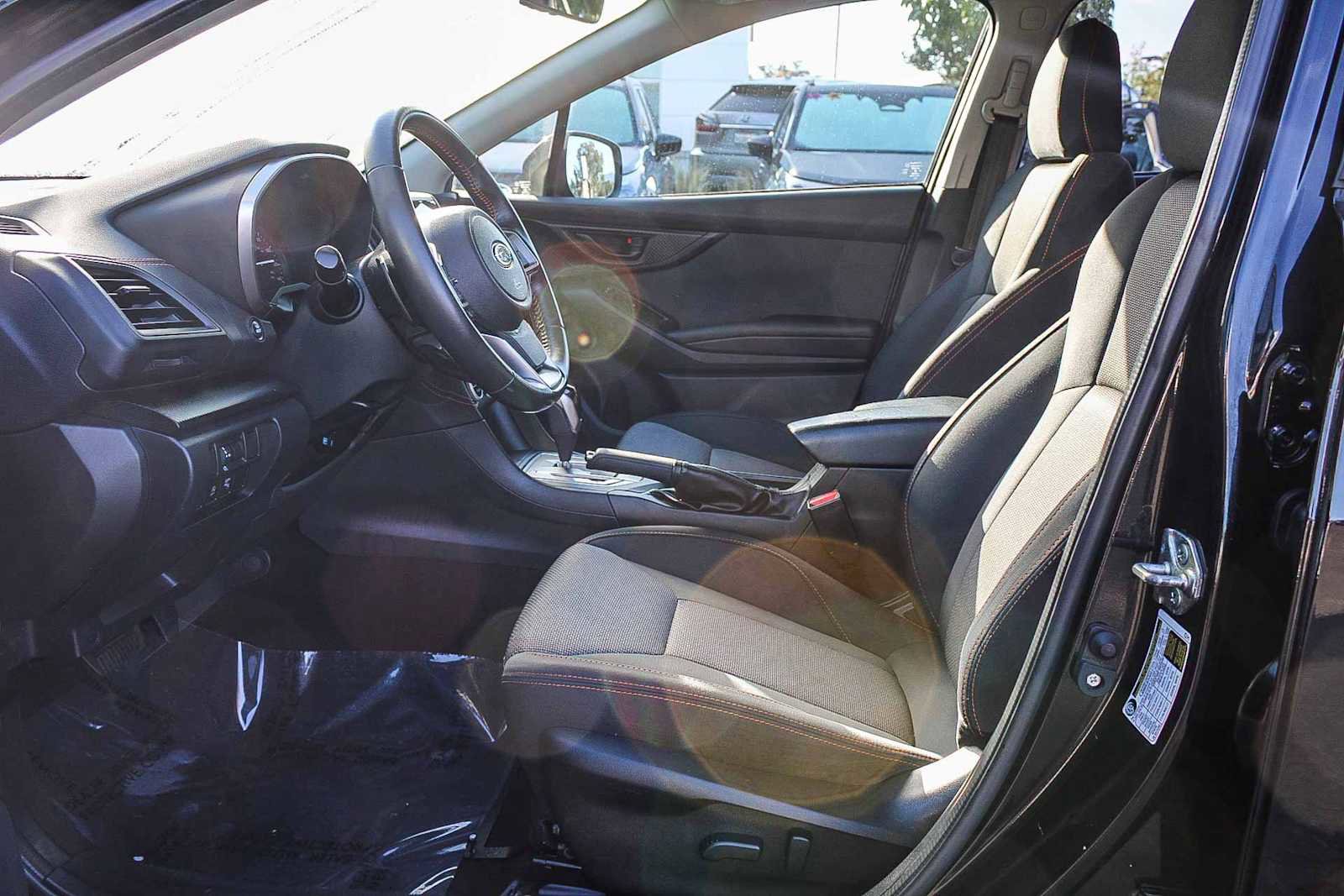 Used 2021 Subaru Crosstrek 2.0i Premium w/ Moonroof Package image 17