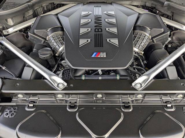 Used 2025 BMW X7 M60i image 17