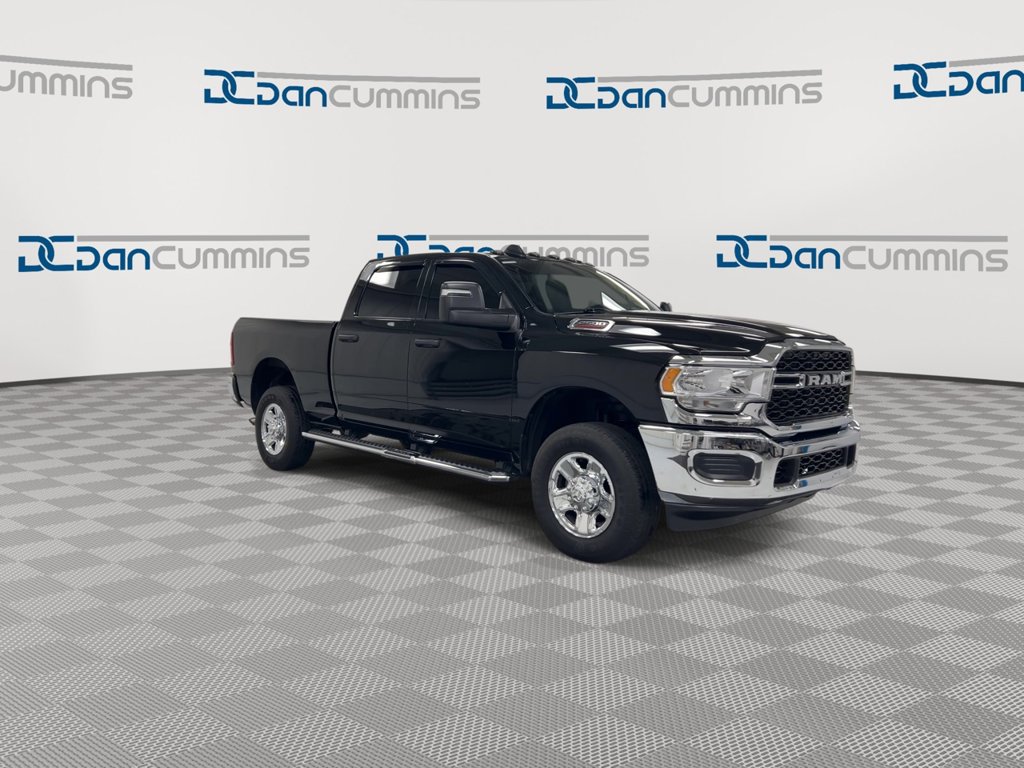 Used 2024 RAM 2500 Tradesman w/ Chrome Appearance Group AWD/4WD image 2