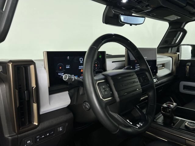 Certified 2024 GMC Hummer EV 3X w/ LPO, Illumination Package AWD/4WD image 10