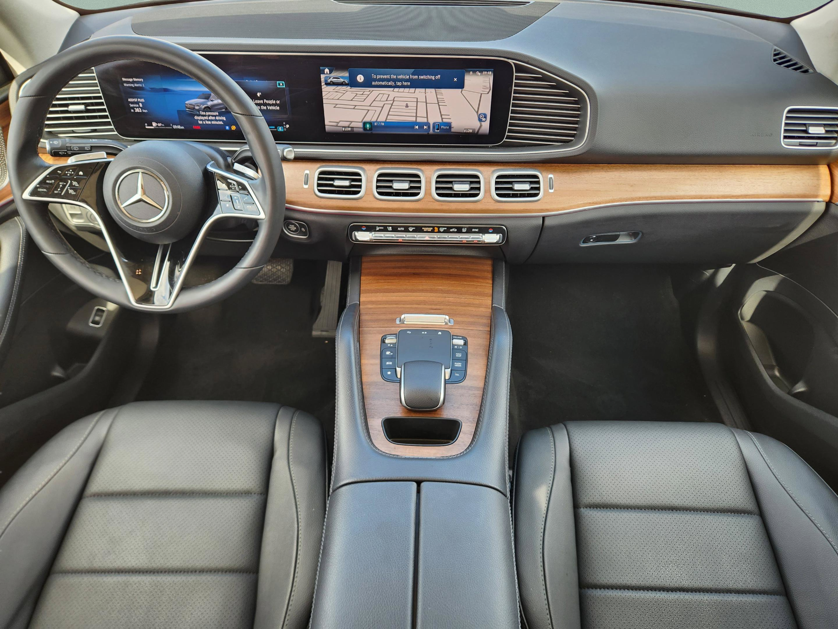 Used 2024 Mercedes-Benz GLE 350 4MATIC w/ Winter Package image 24