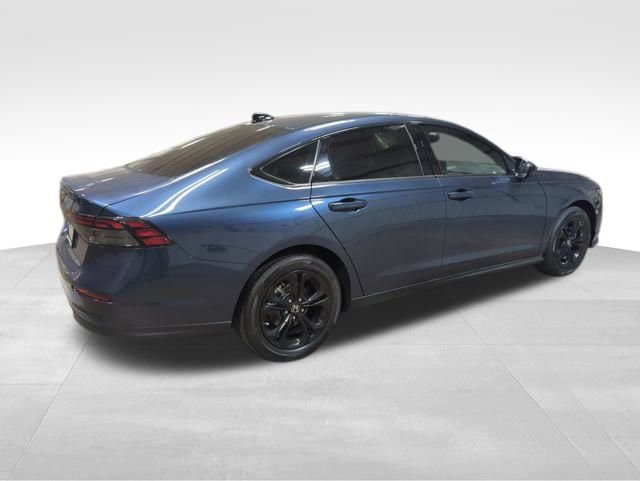 New 2025 Honda Accord SE image 6