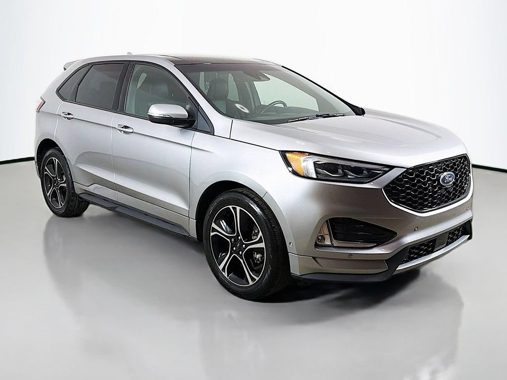 Used 2020 Ford Edge ST w/ Cold Weather Package AWD/4WD image 2