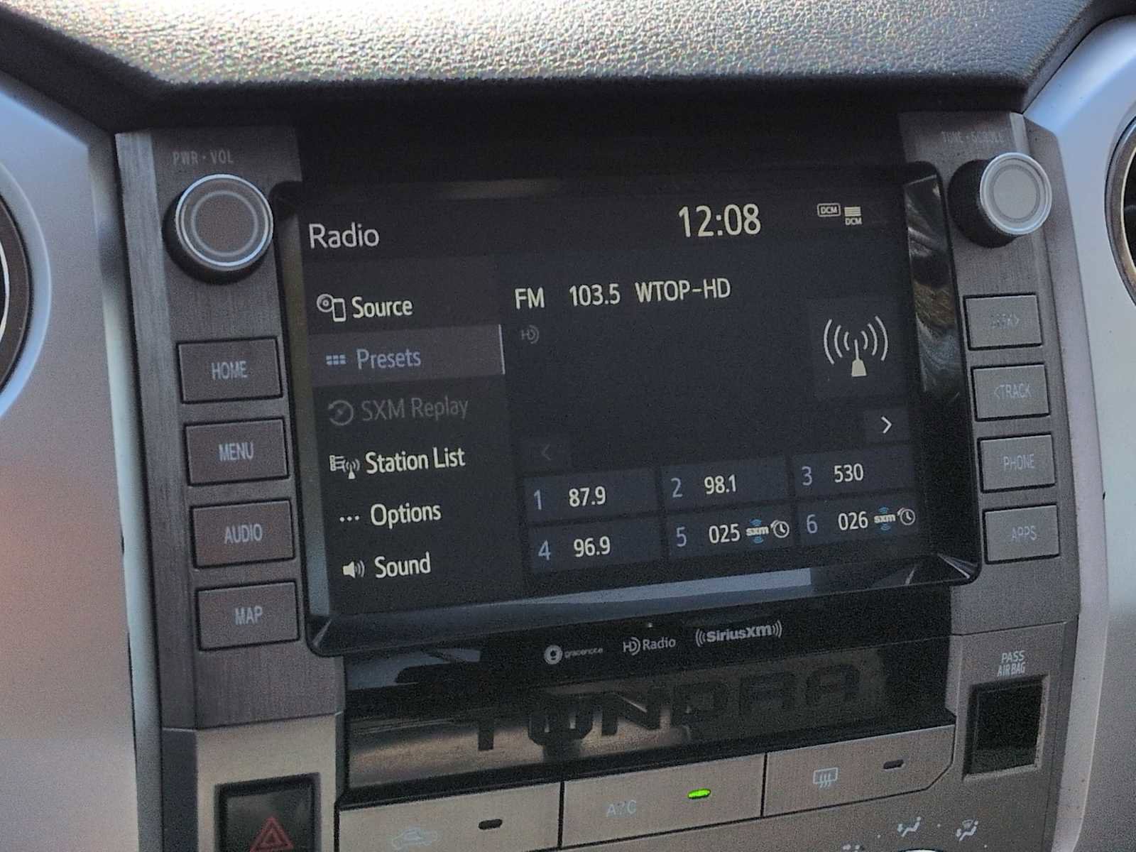 Used 2020 Toyota Tundra SR5 w/ SR5 Upgrade Package image 30