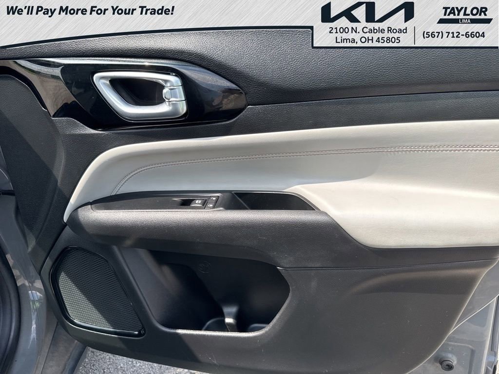 Used 2022 Jeep Compass Limited image 26