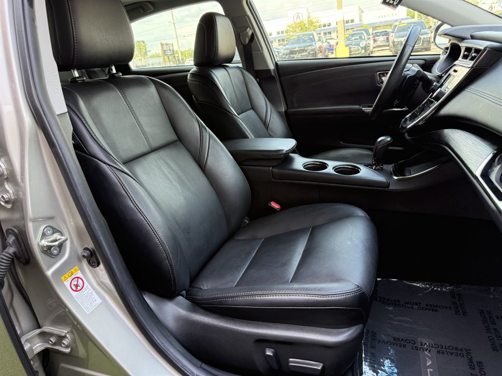 Used 2016 Toyota Avalon Touring FWD image 18