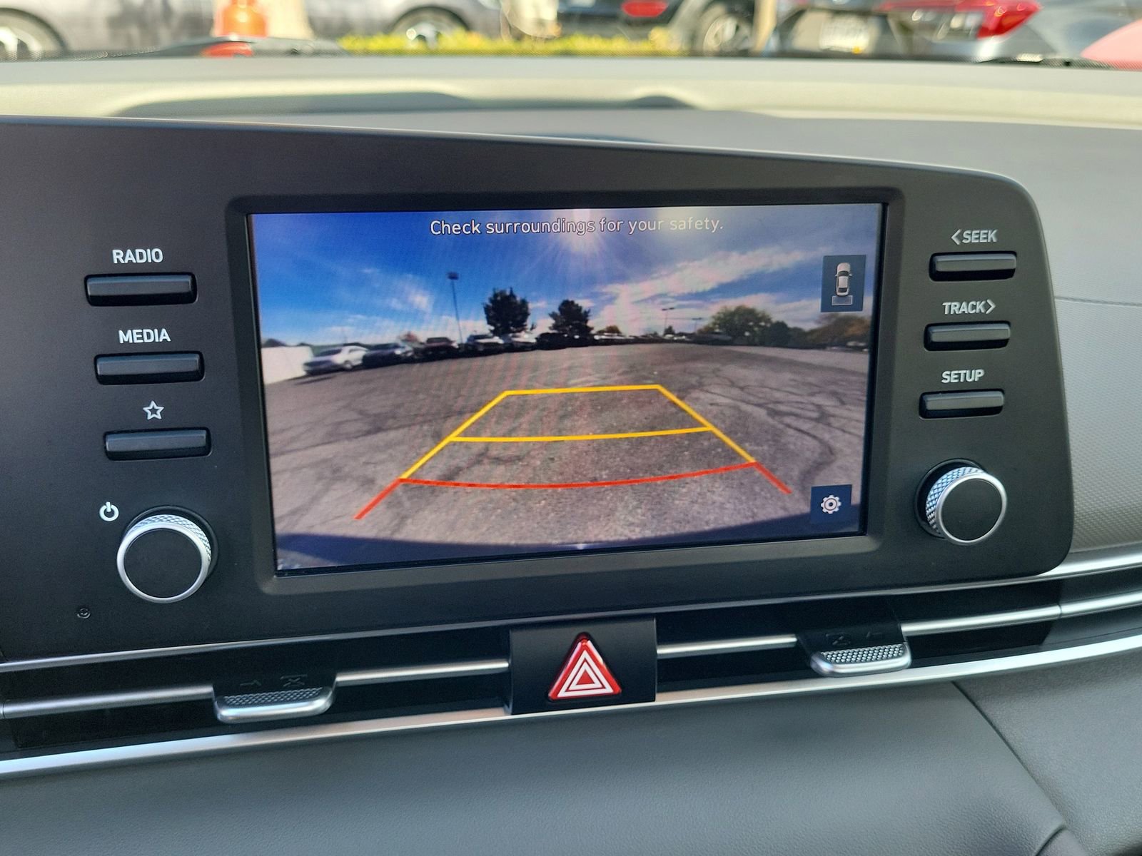 Used 2023 Hyundai Elantra SE image 21