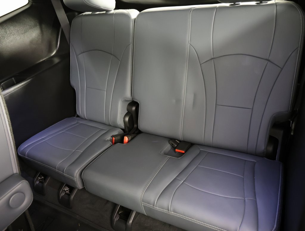 Certified 2022 Buick Enclave Essence image 9