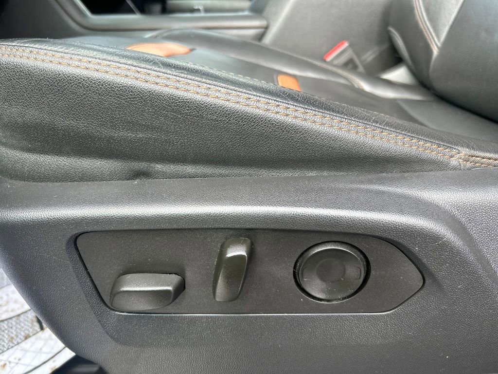 Used 2023 GMC Sierra 1500 AT4 w/ AT4 Premium Package image 20