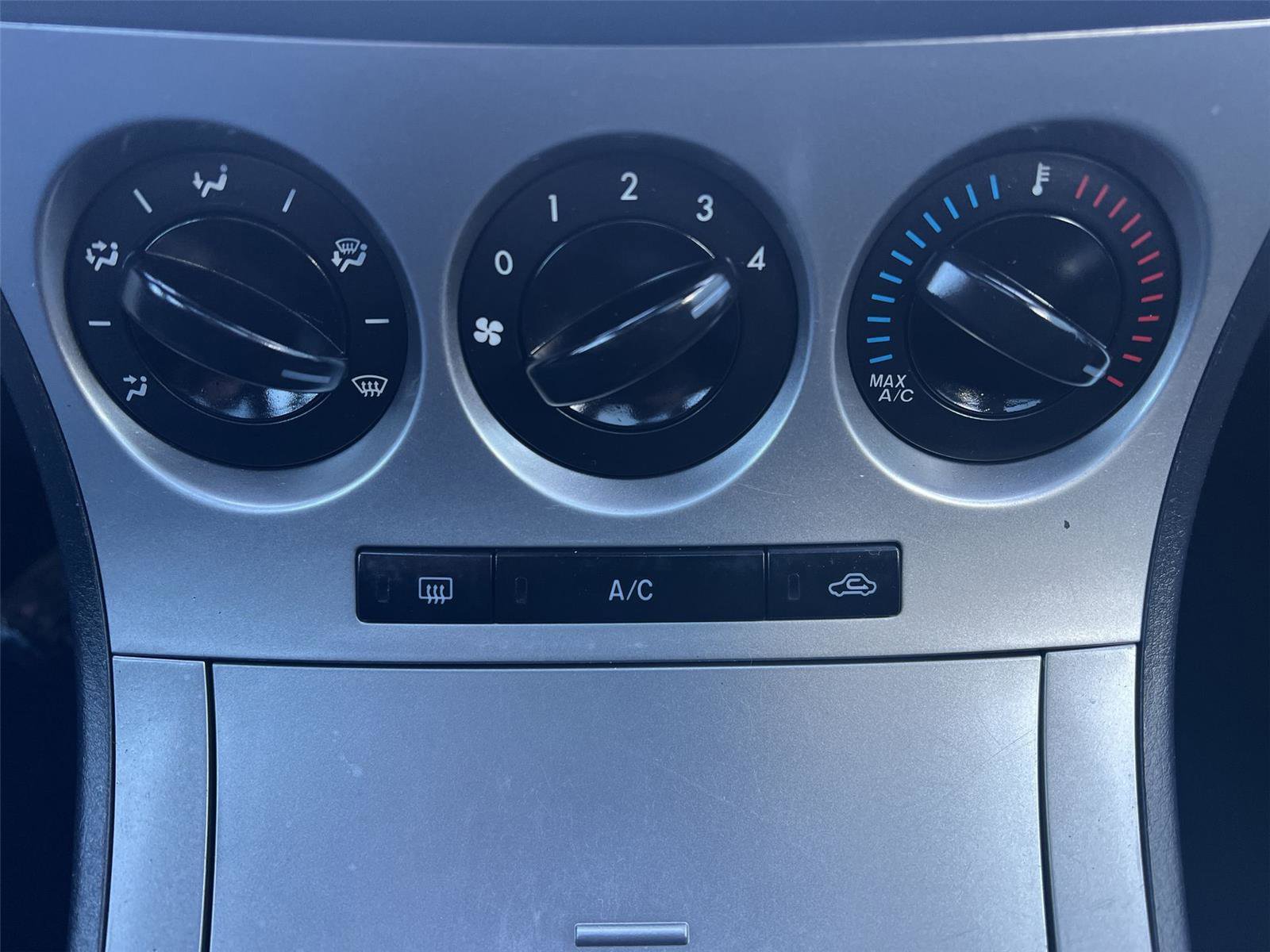 Used 2010 MAZDA MAZDA3 s Sport image 18