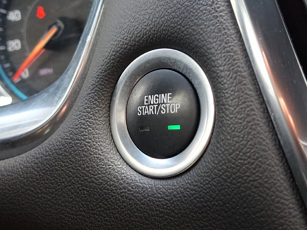 Certified 2023 Chevrolet Traverse LT FWD image 28