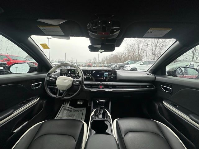 Used 2025 Kia K4 GT-Line Turbo image 2