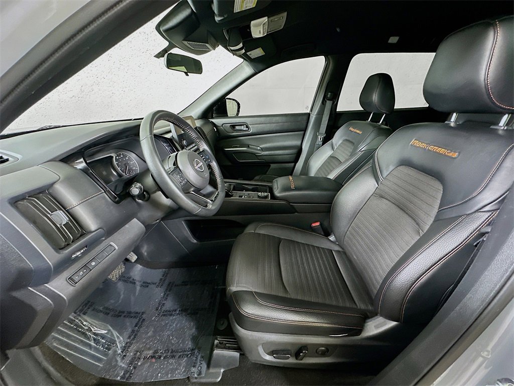 Used 2023 Nissan Pathfinder Rock Creek image 16