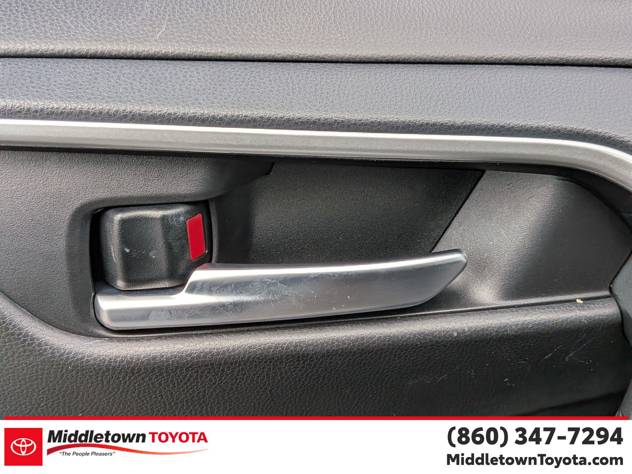 Certified 2025 Toyota RAV4 XLE AWD/4WD image 10