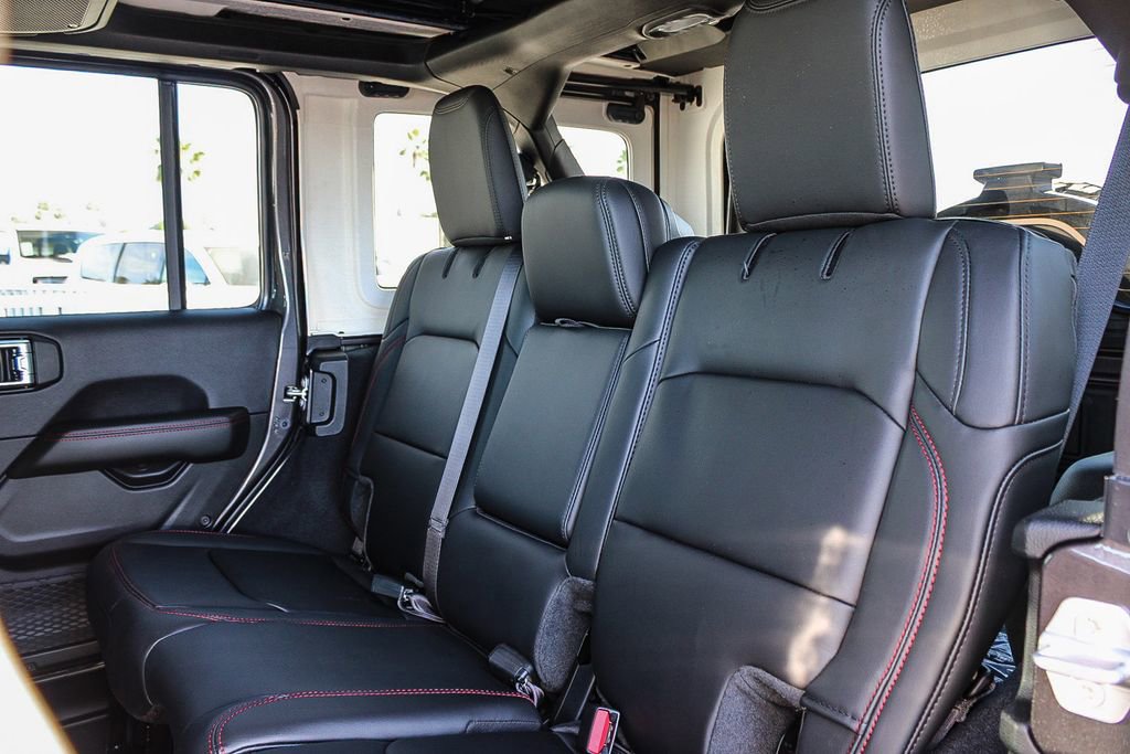 New 2026 Jeep Wrangler Unlimited Rubicon image 18