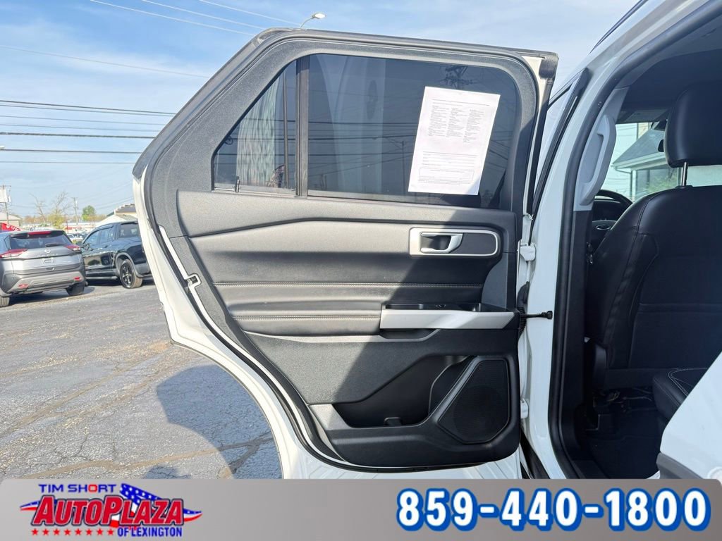 Used 2021 Ford Explorer XLT w/ Equipment Group 202A image 15