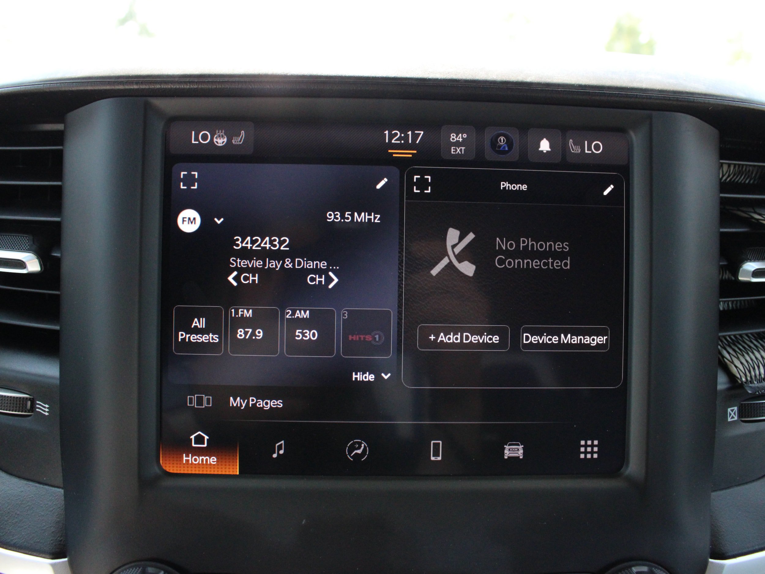 Used 2022 RAM 1500 Big Horn AWD/4WD image 25