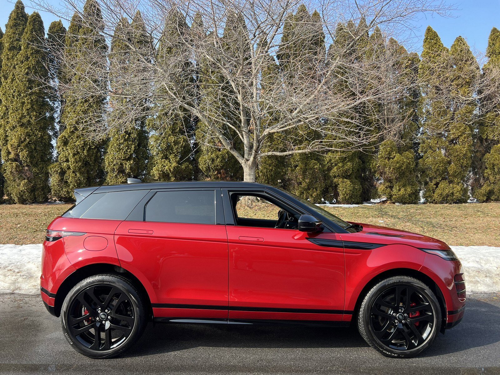 Used 2023 Land Rover Range Rover Evoque R-Dynamic SE image 46