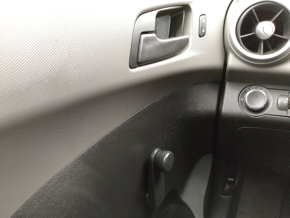 Used 2020 Chevrolet Sonic LT image 27
