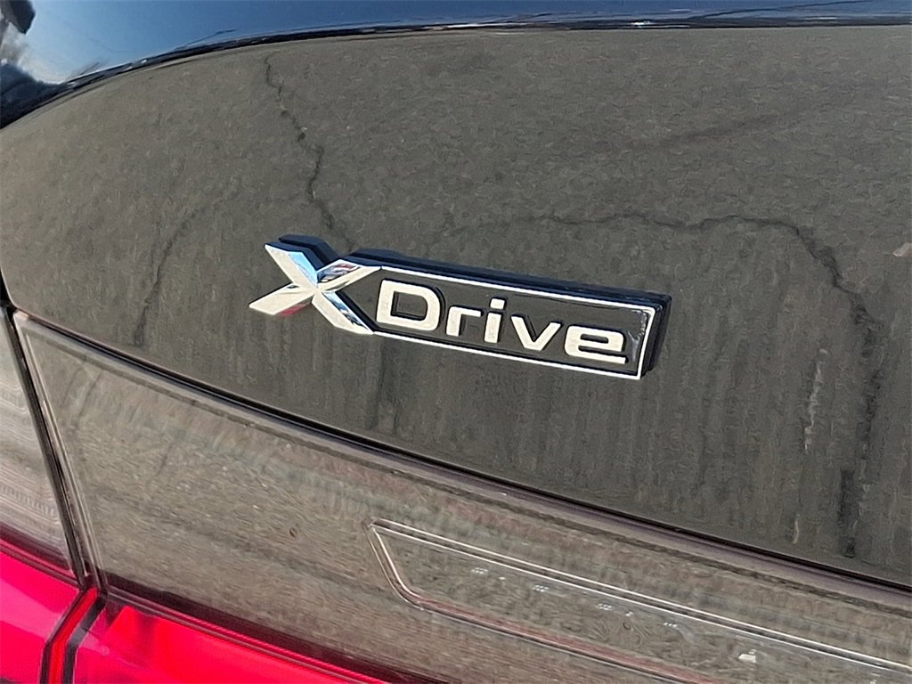 Used 2021 BMW 330i xDrive 330i xDrive w/ Convenience Package image 32