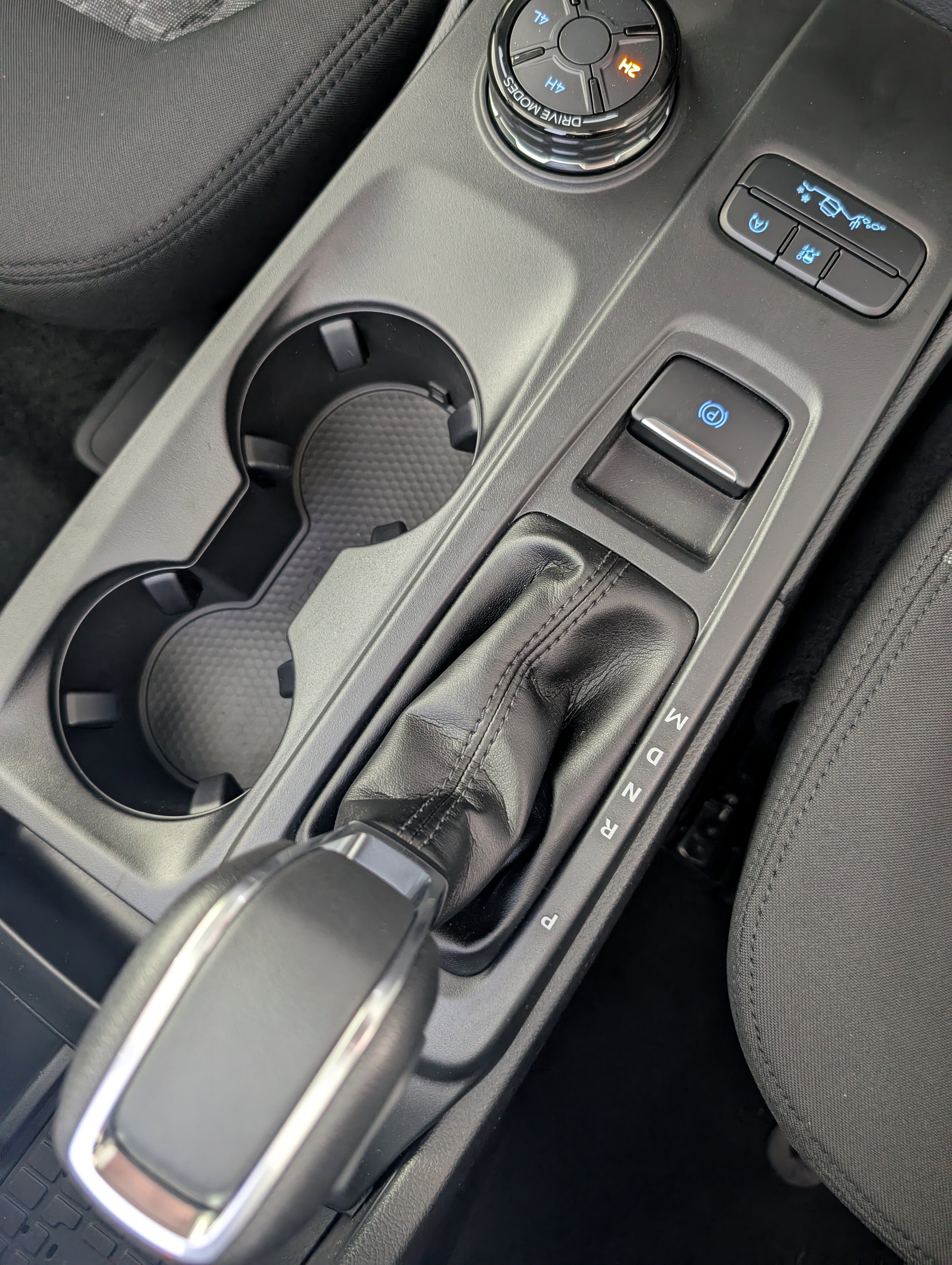 New 2025 Ford Ranger XLT w/ Equipment Group 301A High image 17