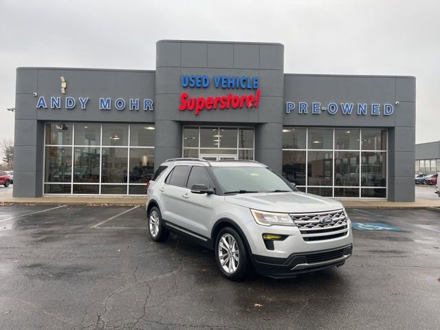 Certified 2018 Ford Explorer XLT w/ Equipment Group 202A image 1
