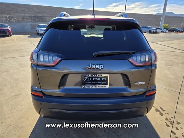 Used 2020 Jeep Cherokee Latitude Plus image 5