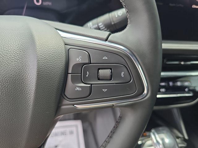 Certified 2025 Buick Envista Avenir FWD image 26