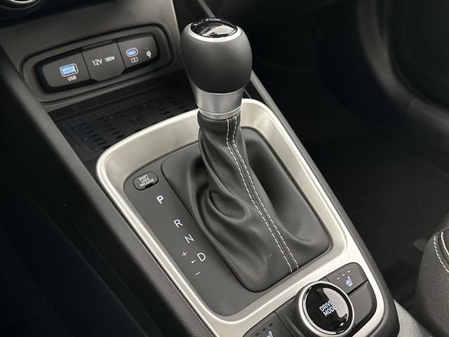New 2026 Hyundai Venue SEL FWD image 25