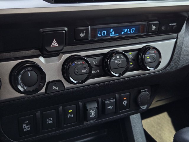 Used 2023 Toyota Tacoma Limited AWD/4WD image 24